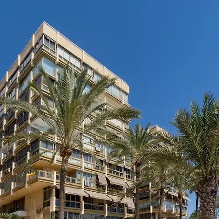 Excelente Terraza De Primera Linea Marbella